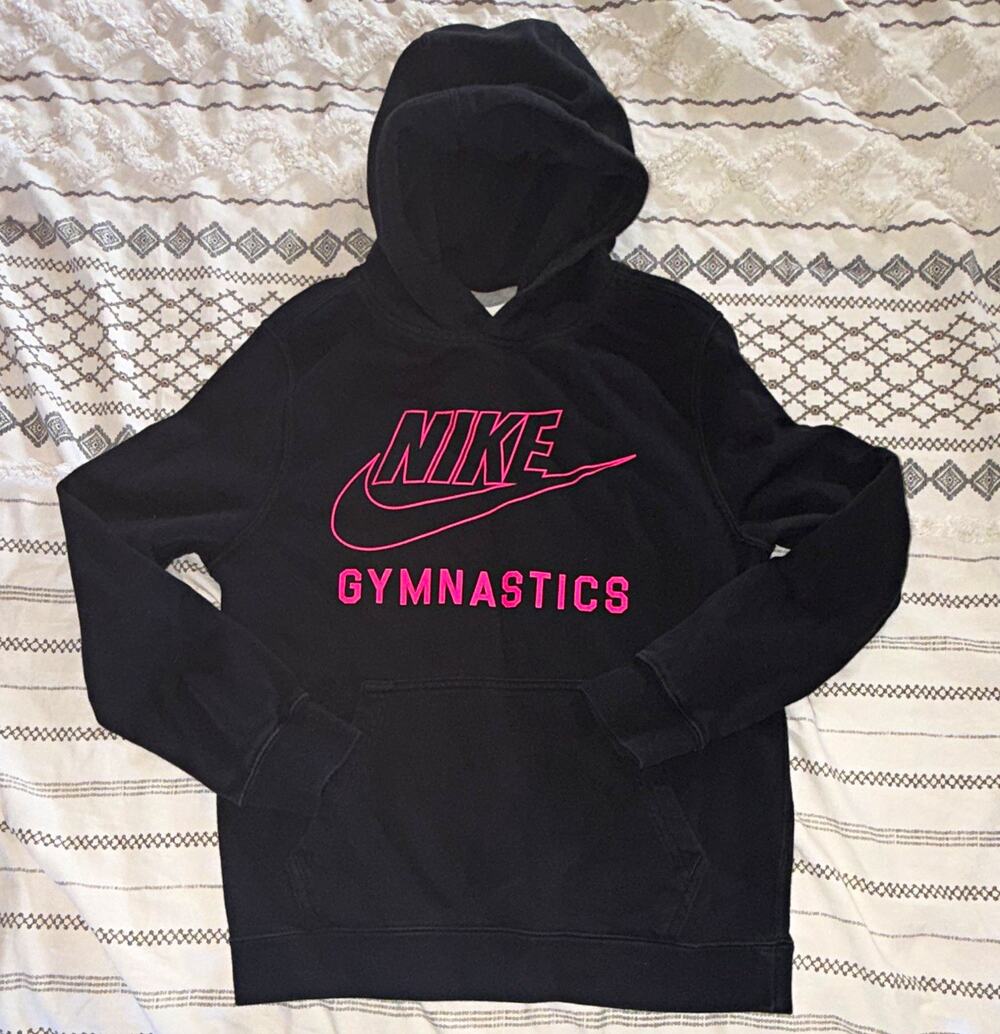 Nike Womens Pullover Hoodie Black Pink Logo Graphic Pockets Gym Training Size M